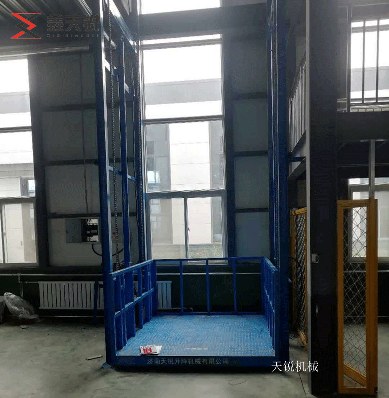 南京导轨式升降机验收合格